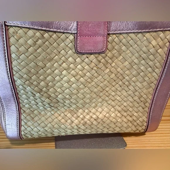 Vintage Coach #4419 straw tote bag with metallic pink leather and suede trim.🎀✨ - Picture 6 of 9